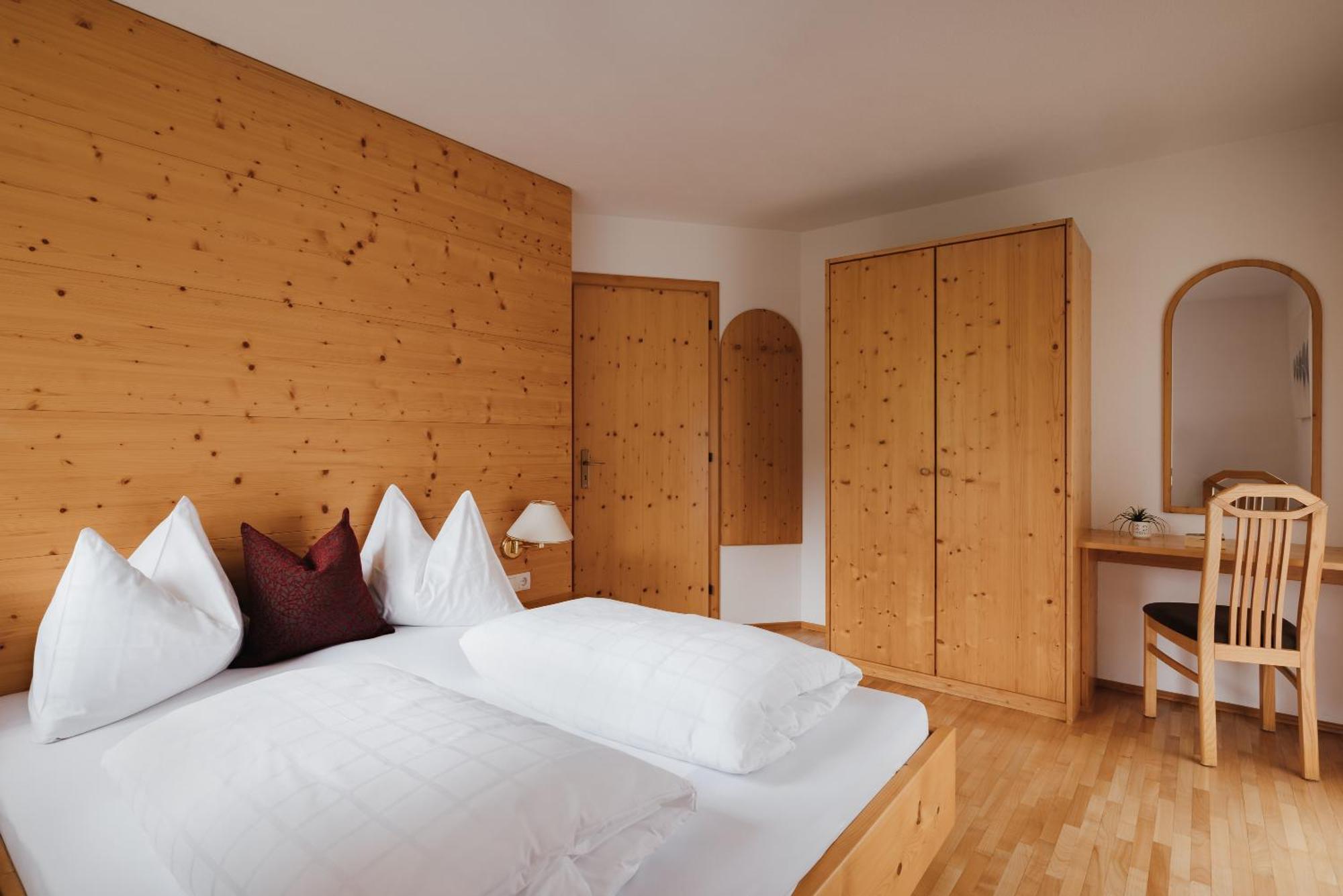 Untermairhof Appartment Residence Selva dei Molini Szoba fotó